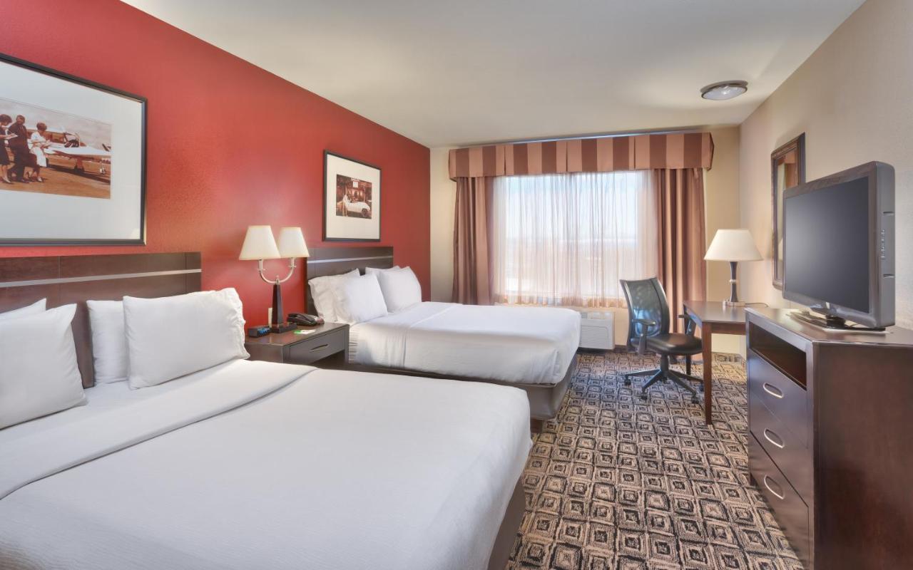 Holiday Inn & Suites Salt Lake City - Airport West By Ihg Bagian luar foto