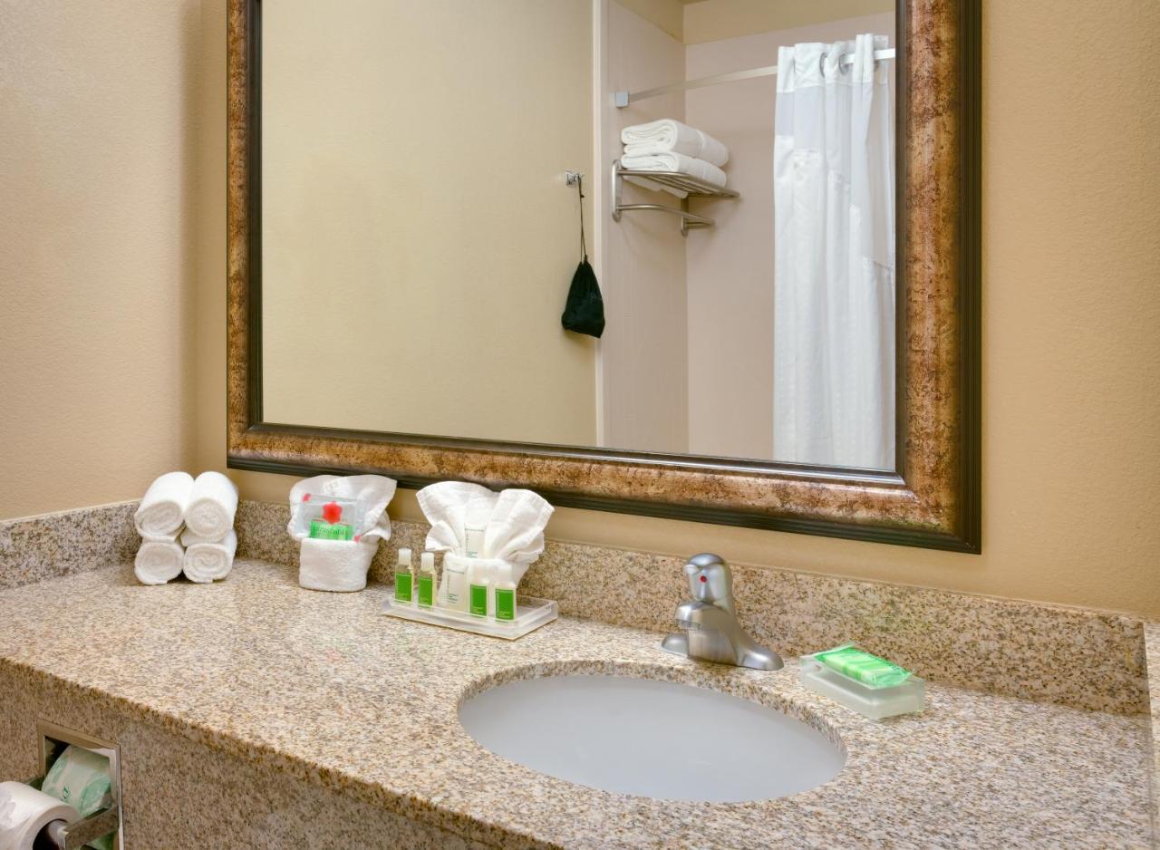 Holiday Inn & Suites Salt Lake City - Airport West By Ihg Bagian luar foto